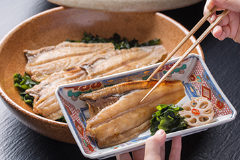 朝食でも大人気の境港産のベラガレイ