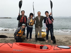 カヤックを前に集合