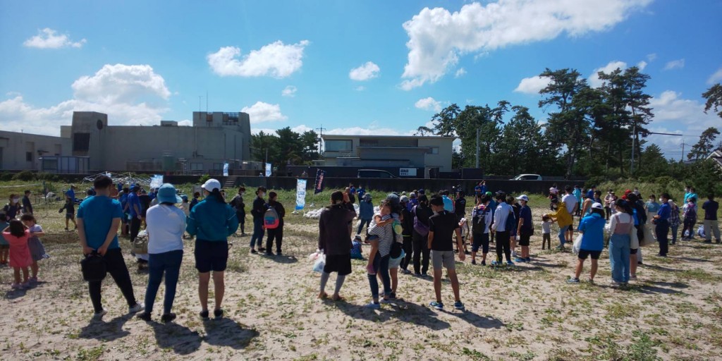 海岸清掃しました